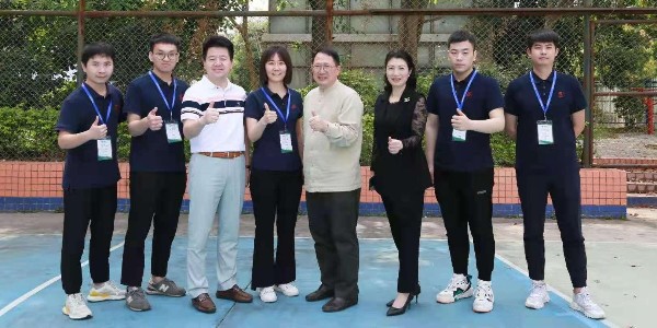 开拓思维、提升技能，荔枝视频APP黄色下载电子员工前往单仁学院学习网络运营技巧